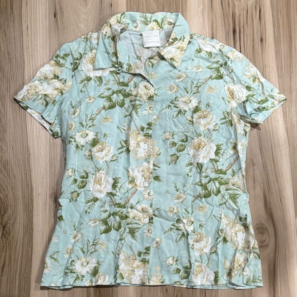 Emma James Floral Button Up Shirt Women’s 4